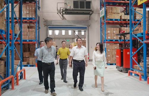 江蘇省藥監(jiān)局南通檢查分局領(lǐng)導(dǎo)一行到公司調(diào)研